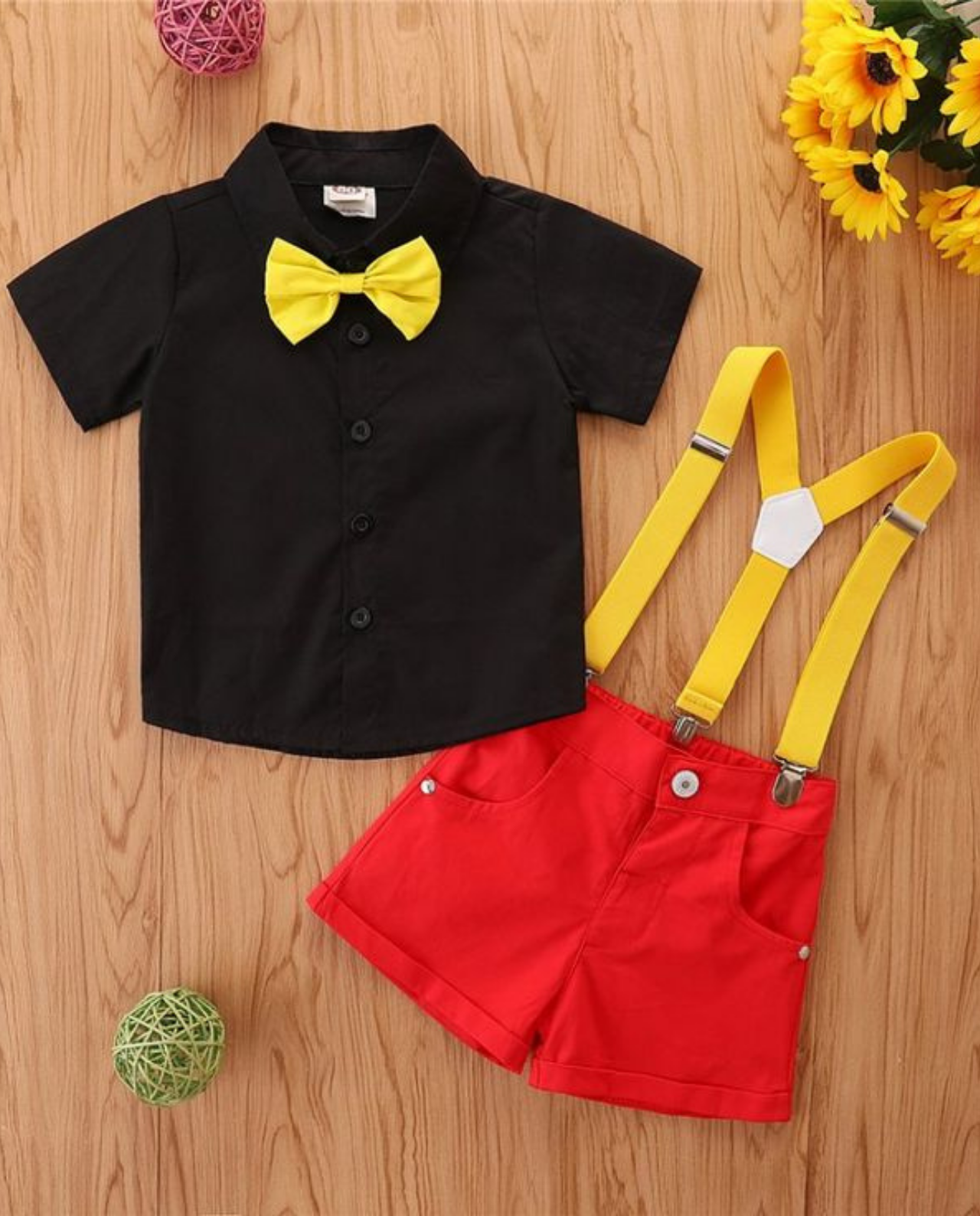 4 Pc Mickey Mouse Themed Short Set