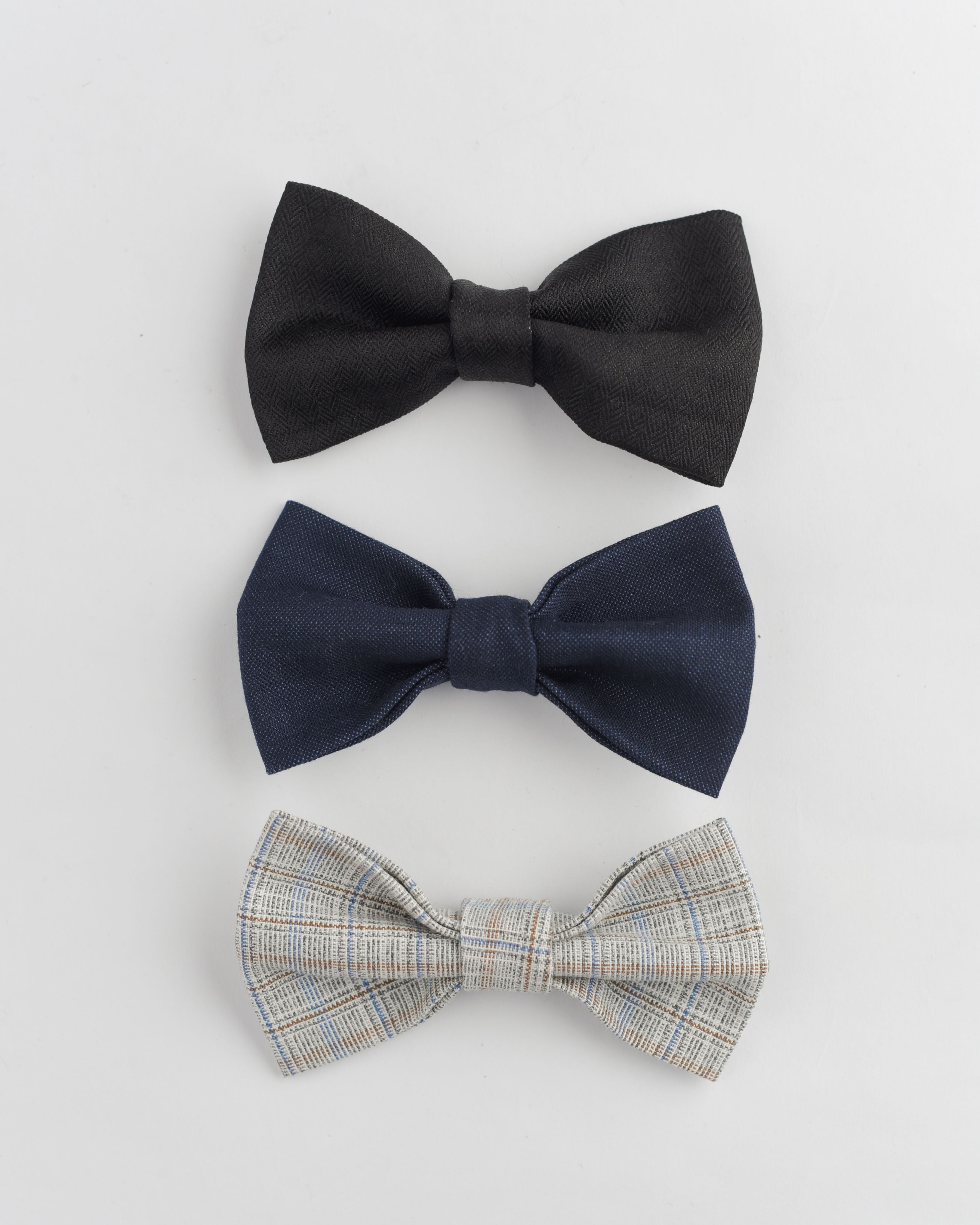 The Essential Bow Tie Set