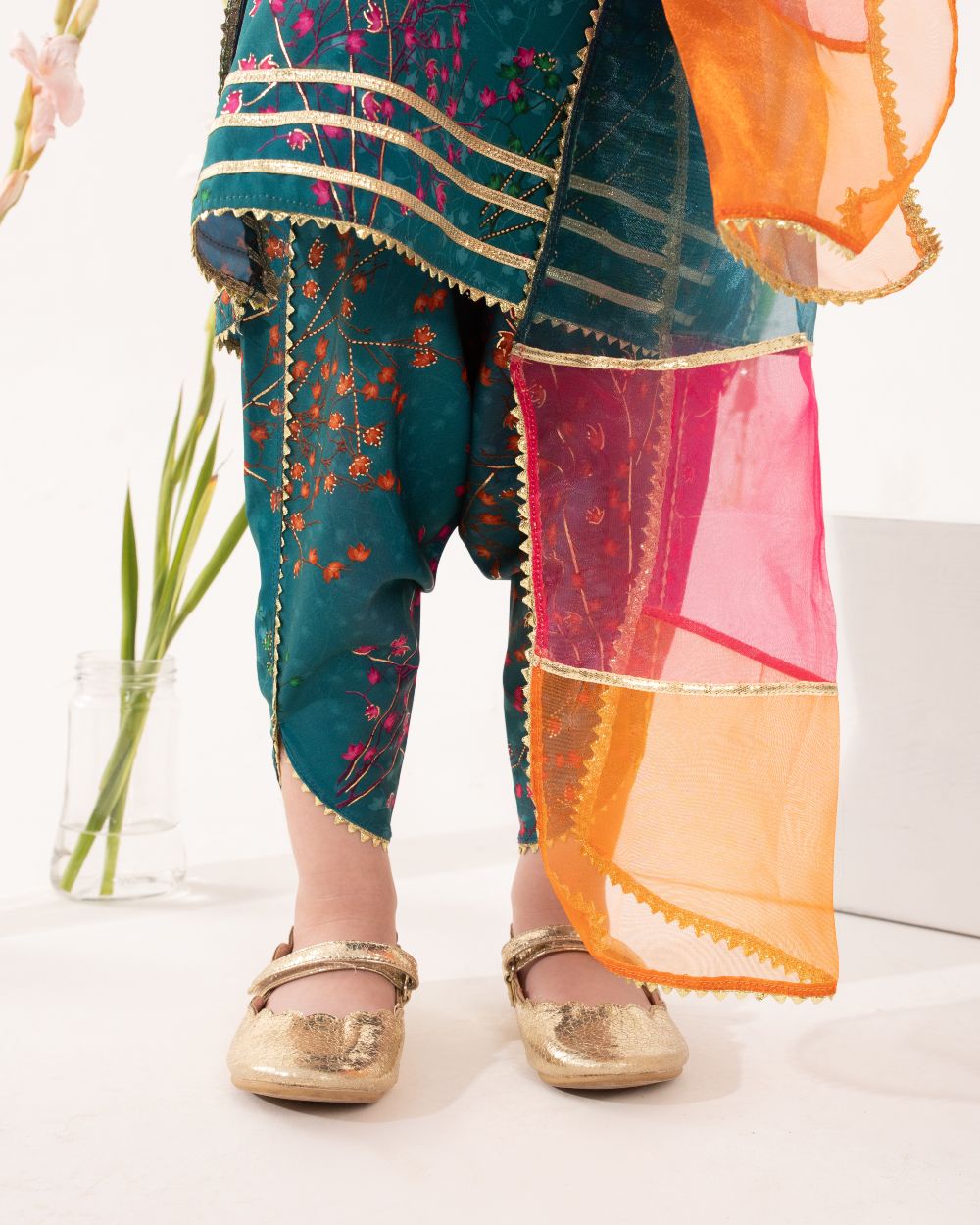 EESHAL (3 Pc Outfit)
