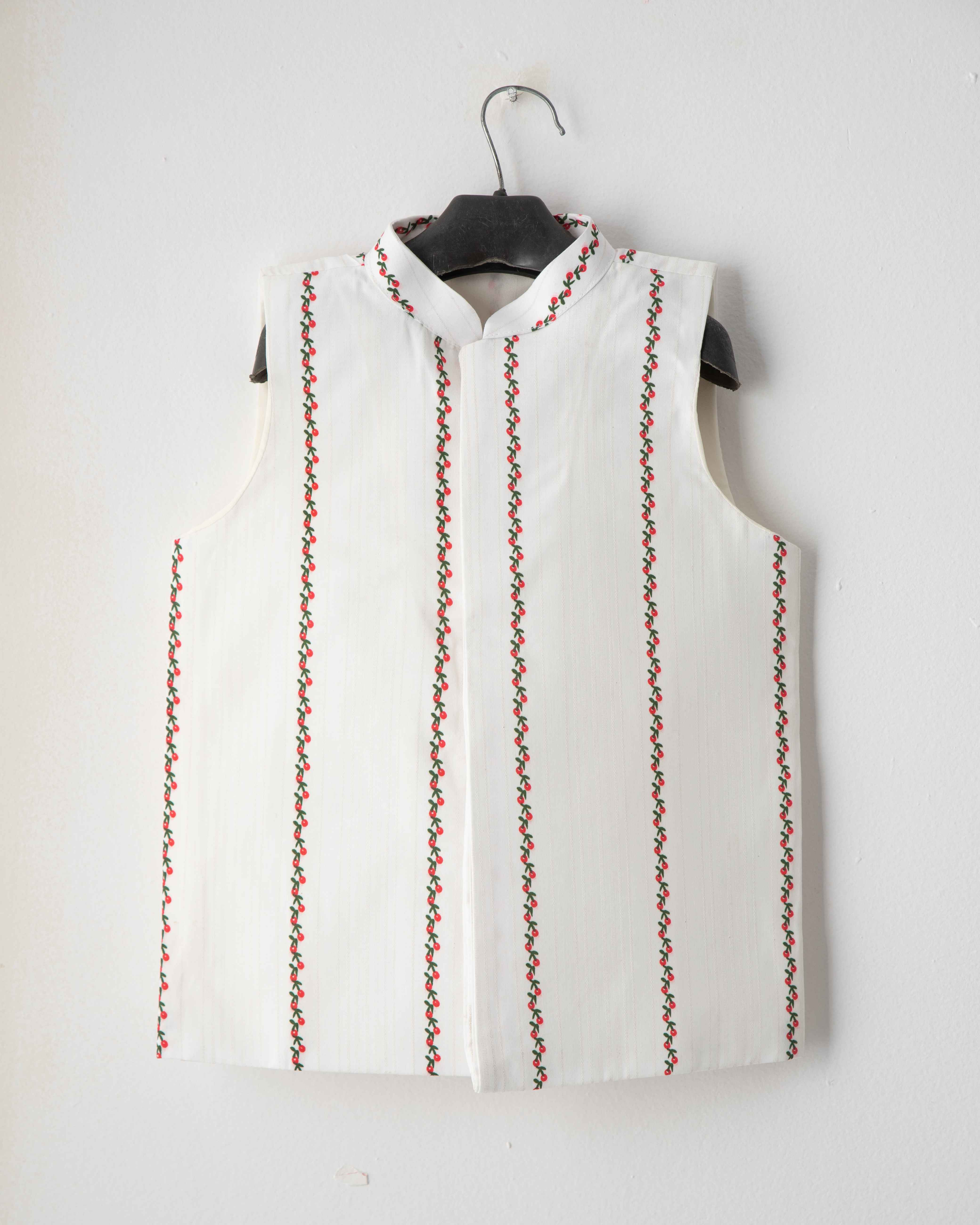 No-Show Button White Printed Waistcoat