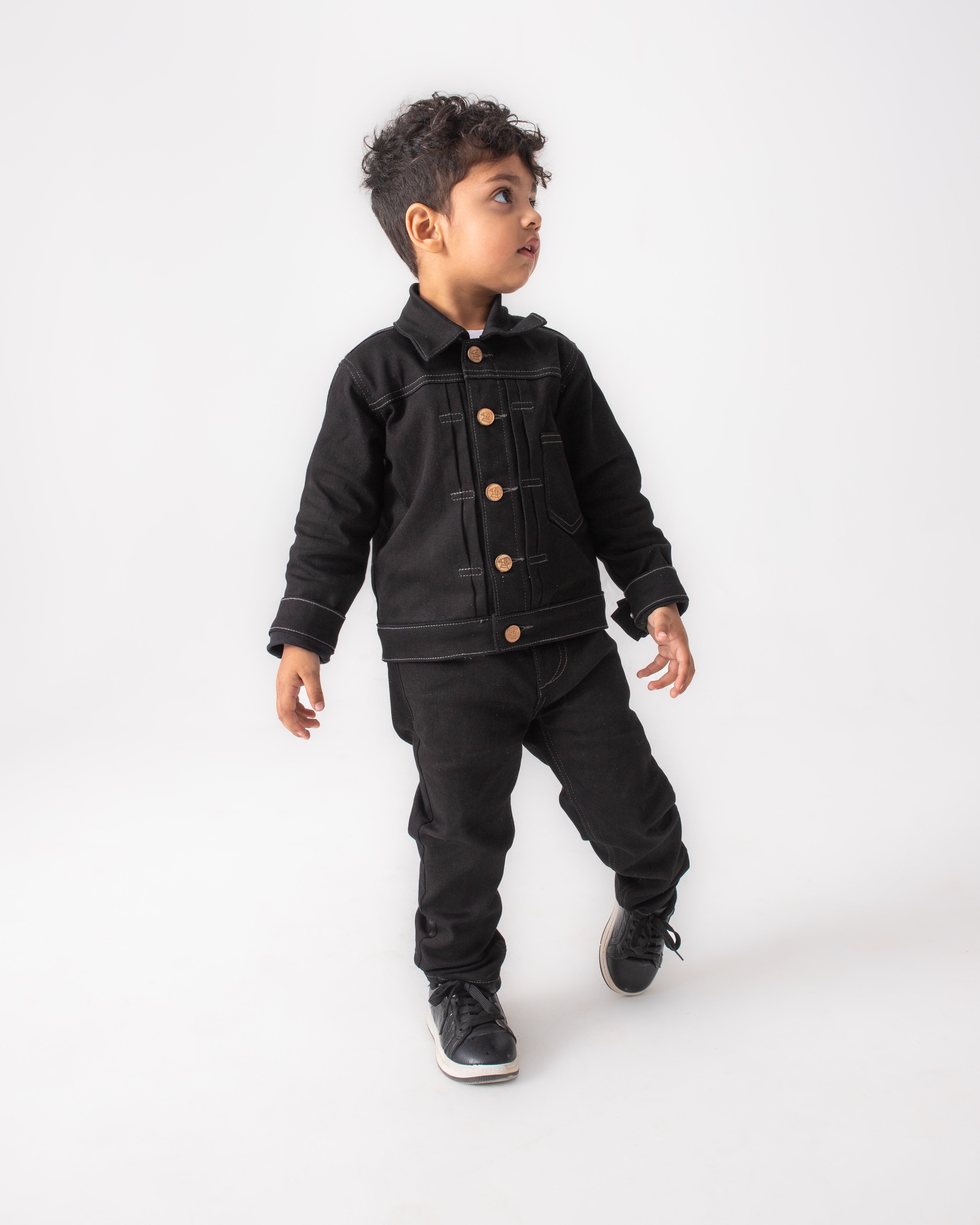 BLACK PLEATED JACKET WITH GREY THREAD AND BLACK PLEATED PANTS CO-ORD SET