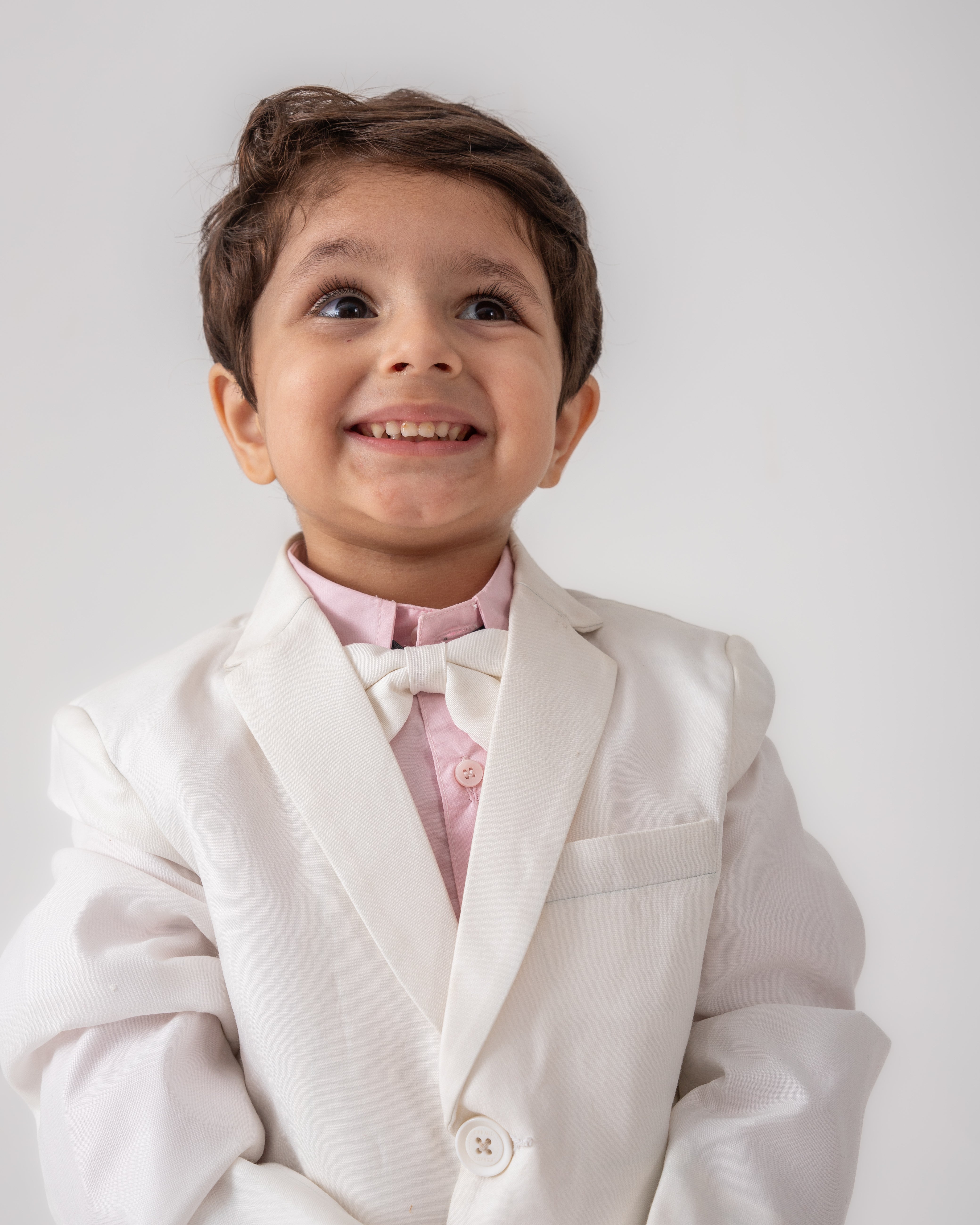 4 PC WHITE BLAZER OUTFIT
