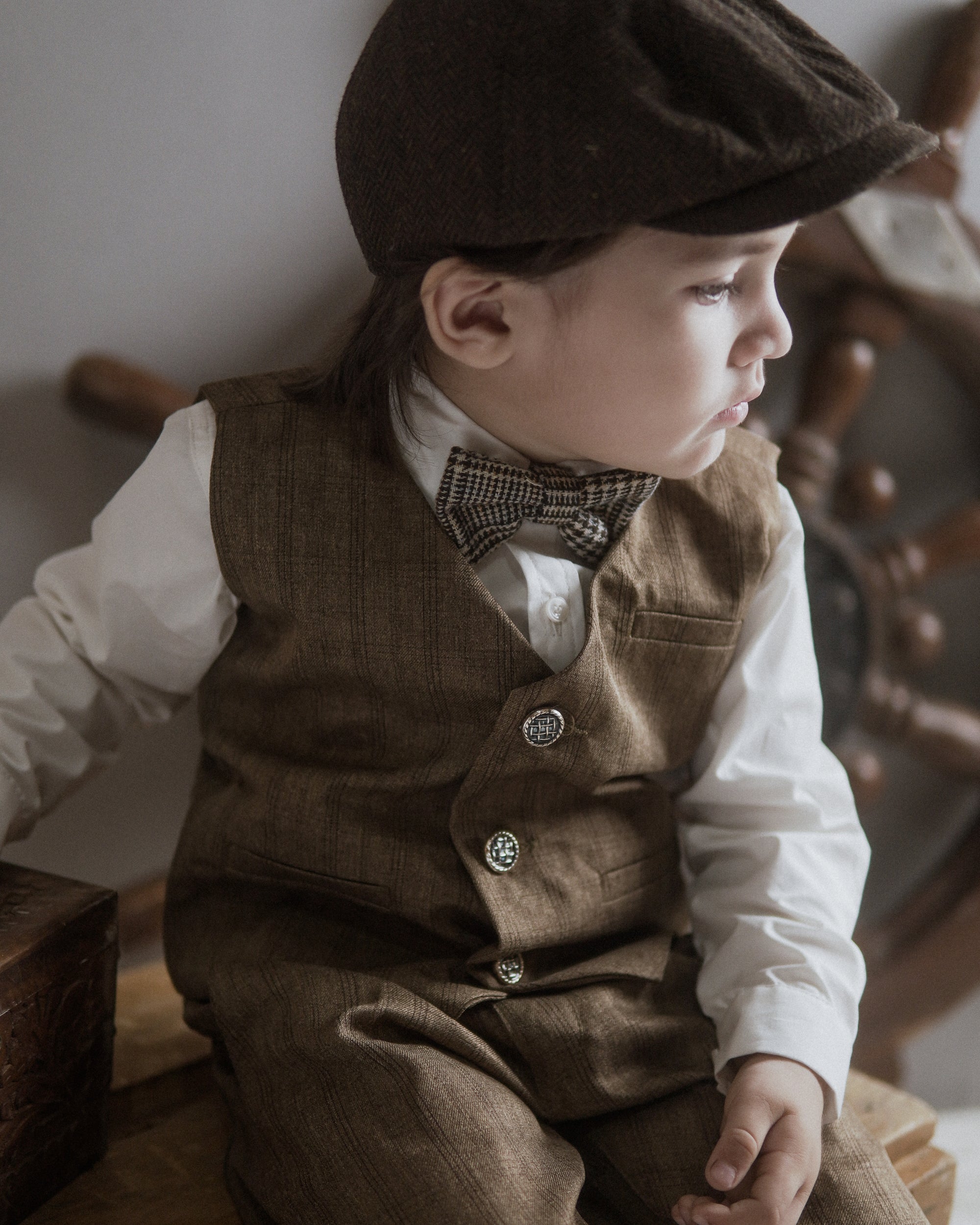 BROWN PATTERNED BOYS SUIT